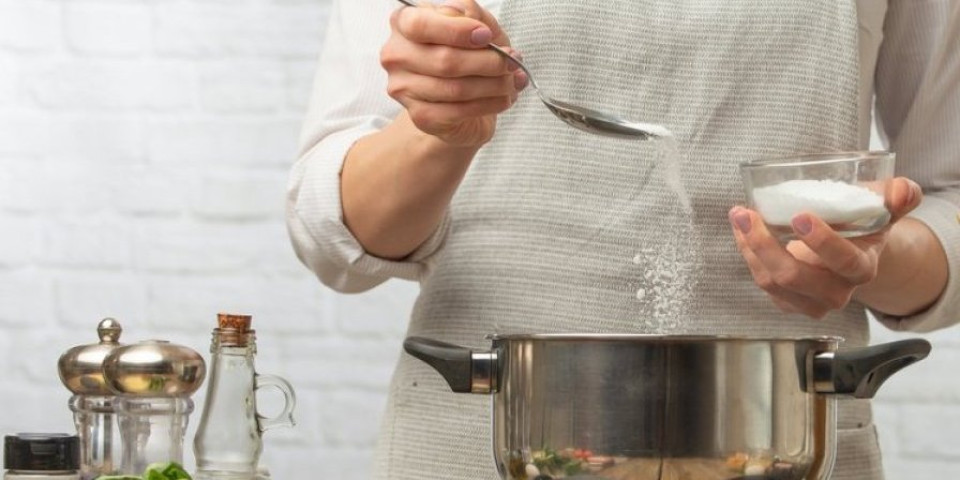 Gojite se, a ne znate zbog čega? Ova slana hrana sadrži mnogo šećera, a da toga niste ni svesni