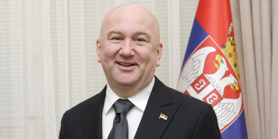 Dr Nenad Popović, ministar Vladi Republike Srbije, zadužen za međunarodnu ekonomsku saradnju i oblast društvenog položaja crkve u zemlji i inostranstvu, oglasio se povodom obeležavanja Dana ulaska Ruske imperije u Prvi svetski rat kao saveznika Kraljevine Srbije.