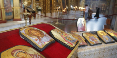 Srpska pravoslavna crkva danas slavi praznik posvećen sećanju na Svetog apostola Kodrata, učenog i mudrog svetitelja iz 1. veka nove ere.