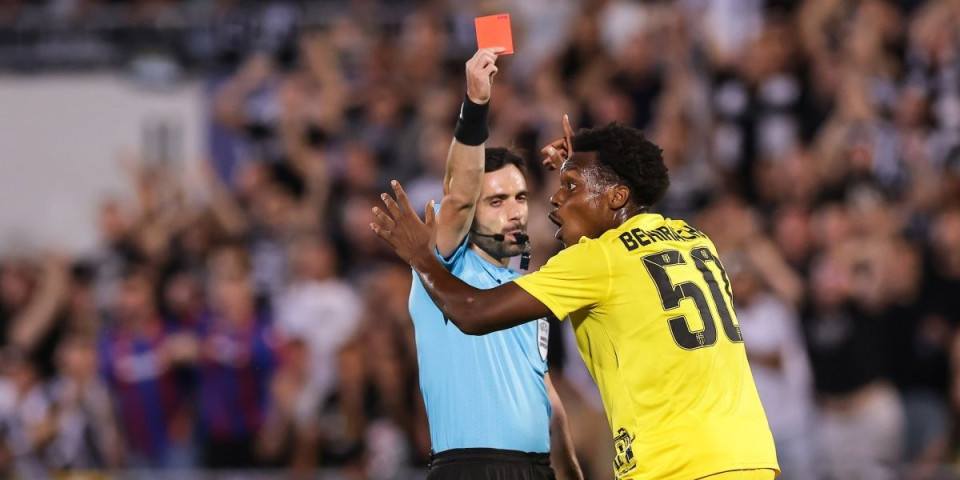 (VIDEO) Da li je sudija pomogao Partizanu? Ukrajinci sa igračem manje, direktan crveni karton