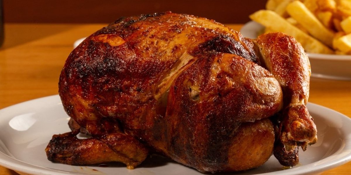 Idealno pečena piletina iz rerne: Ovo je pravo vreme za rumenu i hrskavu kožicu koja puca pod zubima