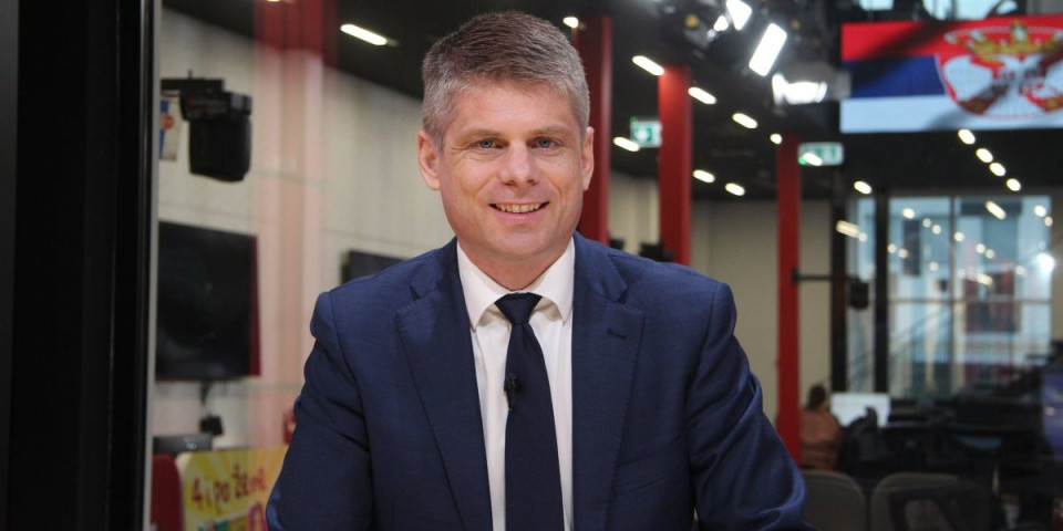 "Uvek je lakše plivati niz reku i klevetati Srbe" - Gujon oštro odgovorio albanskoj lobistkinji Evi Kokalari