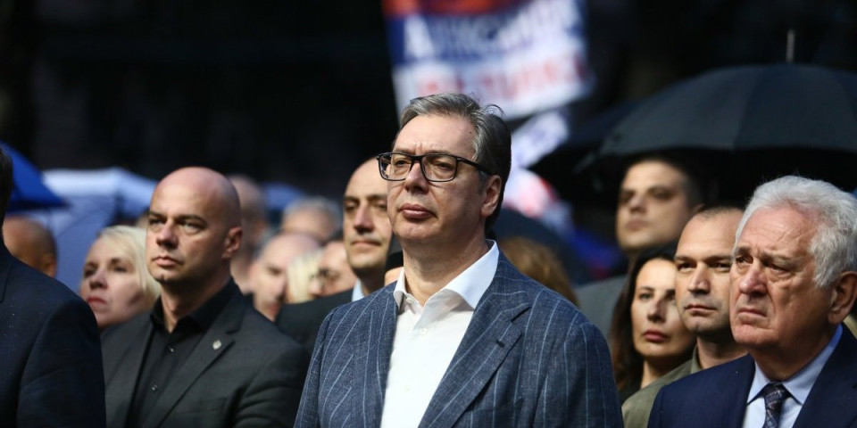 "Svi koji su učestvovali u nemirima biće uhapšeni! "Oglasio se Vučić: "Zemlja nam je u opasnosti!" (VIDEO)