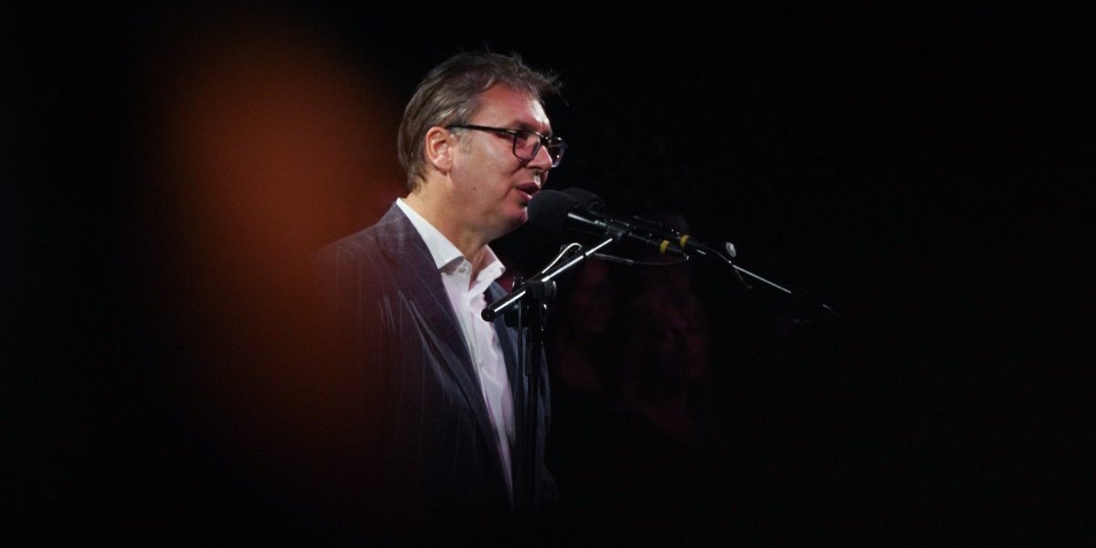 "Srbija je uz vas u ovim teškim trenucima": Vučić se oglasio o helikopterskoj nesreći u Gani