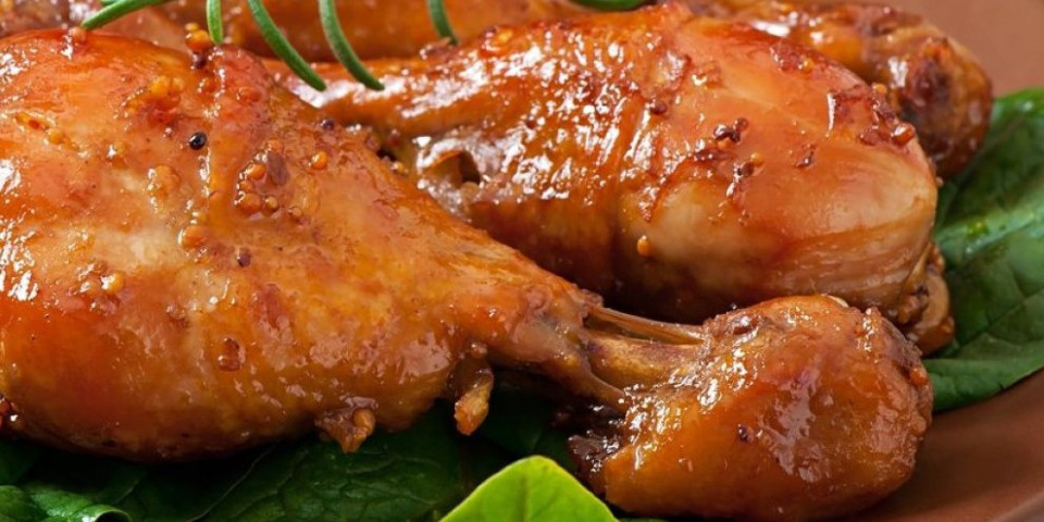 Sočna piletina sa medom i senfom - Prste da poližete (FOTO)