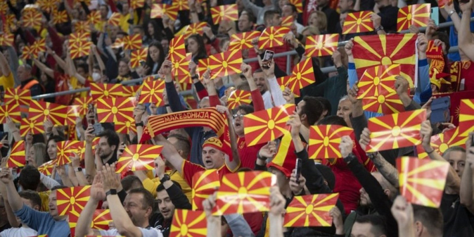 Dobar Albanac je mrtav Albanac, gasna komora za... - Makedonci brutalno vređali Albance (VIDEO)