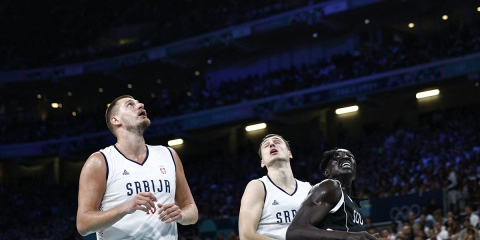 Jokić upao u svlačionicu usred intervjua - Brate, ne snimaju nas više (VIDEO)