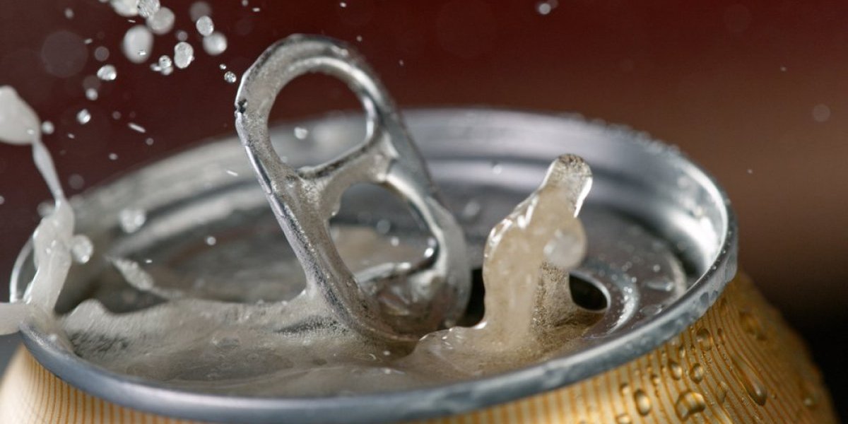 Zašto limenka na otvaraču ima rupu? Odgovor će vas iznenaditi (VIDEO)