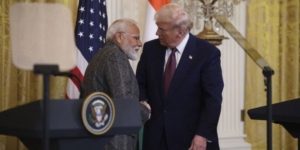 Tramp izazvao skandal svetskih razmera: Velika sila na nogama, ovo nije smelo da se dogodi - mediji otkrili šok detalje...