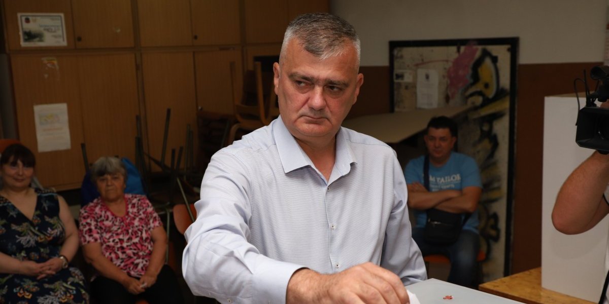 Zaječar dobio gradonačelnika: Vladimir Videnović sa liste "Ne damo Srbiju - Aleksandar Vučić" na čelu grada