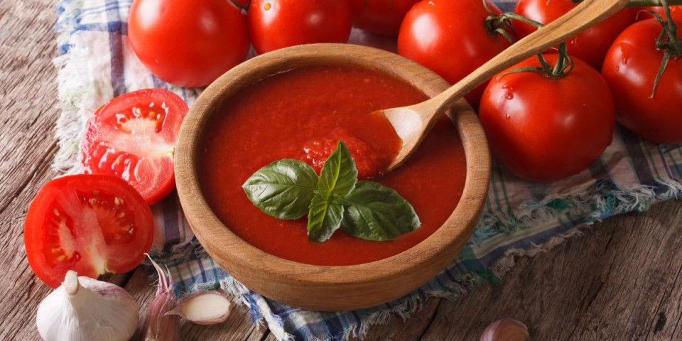 Recept za domaći kečap: Gust i aromatičan sos bolji od kupovnog