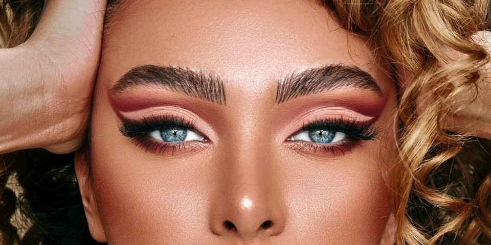 Savršene obrve za 1 minut: Trik bez premca sa kojim ćete uvek imati neodoljivi pogled