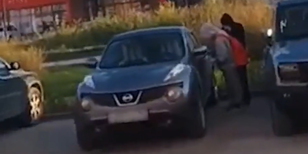 (VIDEO) Horor u Rusiji: Deca pokušala da pobiju oficire - hitna akcija FSB-a, maloletnici snimljeni tokom stravičnog čina