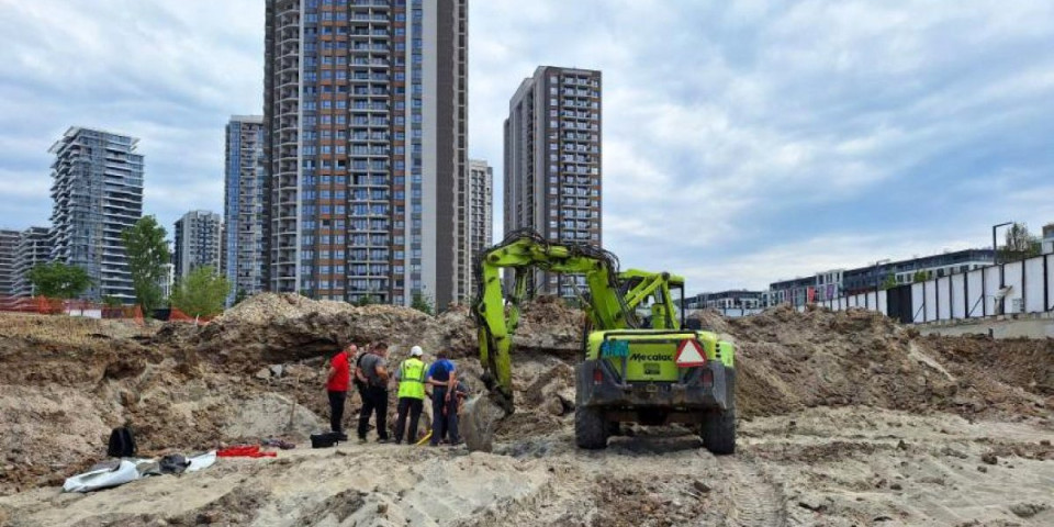 Beograd na vodi vri od policije: Izdato upozorenje građanima - uklonjena bomba (VIDEO)