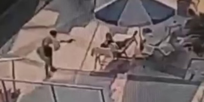 Policija traga za 19-godišnjim mladićem koji je prekjuče navodno ranio Budvanina Marka Ljubišu Kana, na bazenu hotelskog kompleksa u Pržnu.