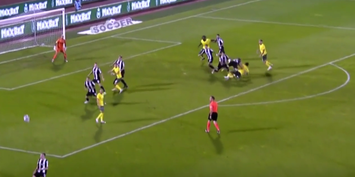 Penal ili ne? Svi bruje o spornoj situaciji na meču Partizana i Hibernijana (VIDEO)