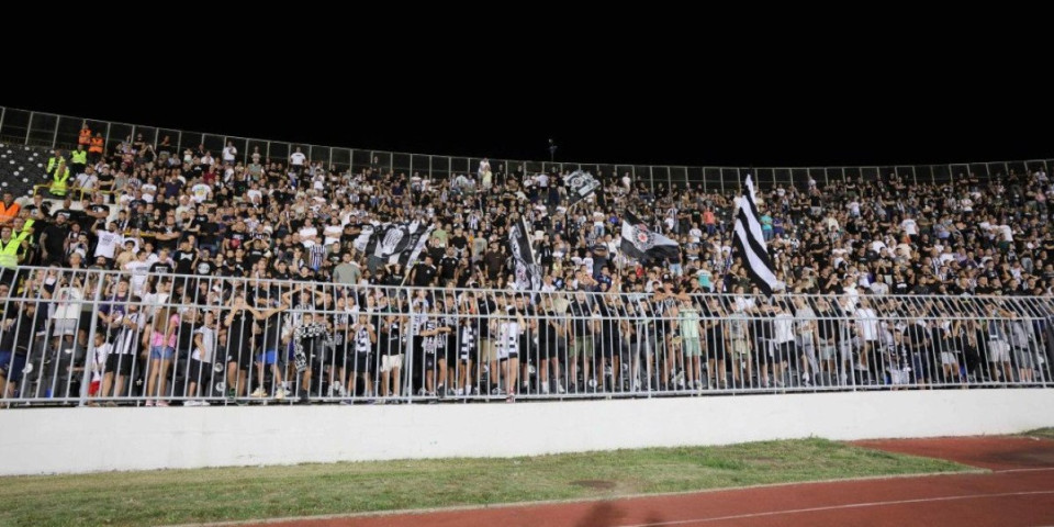 "Dečija tribina" uz crno-bele i u Edinburgu