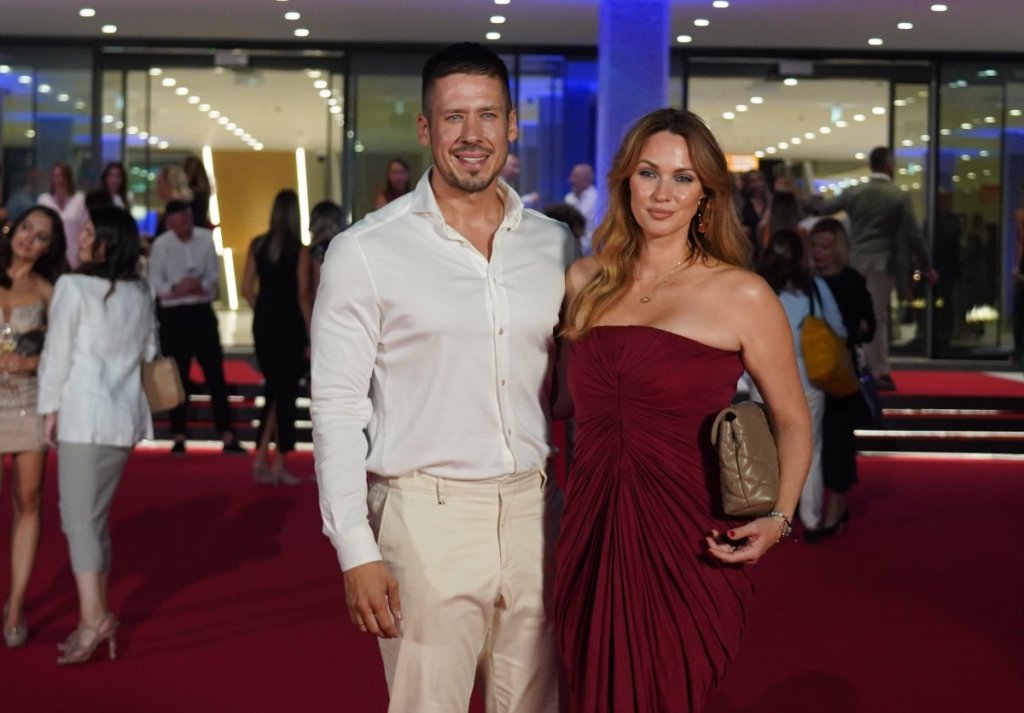 Šamar za sve "Neverne Tome": Za ove rijaliti veze niko nije očekivao da će preživeti - Imaju i decu!
