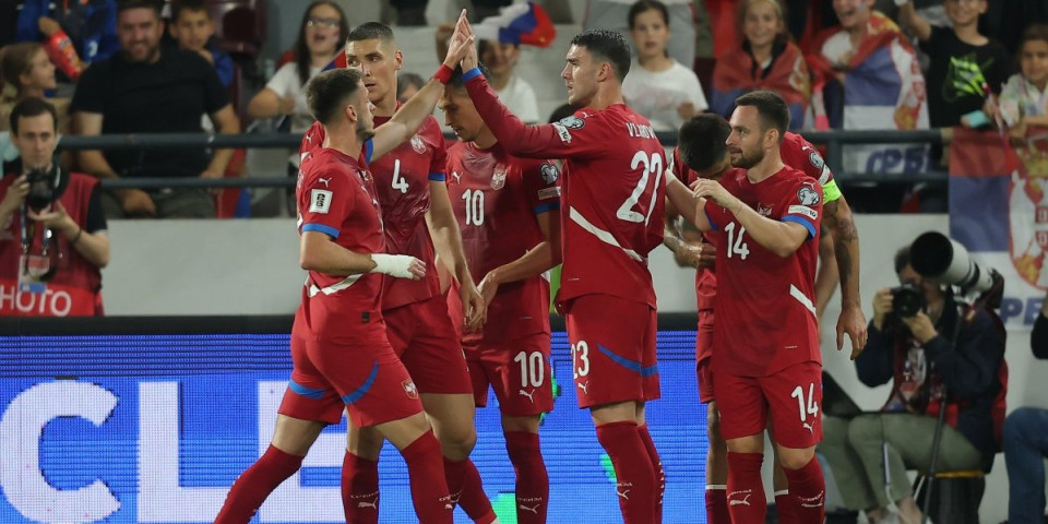 Fudbalska groznica trese Srbiju: Redovi pred "Marakanom", ogromno interesovanje za meč sa Englezima (FOTO/VIDEO)