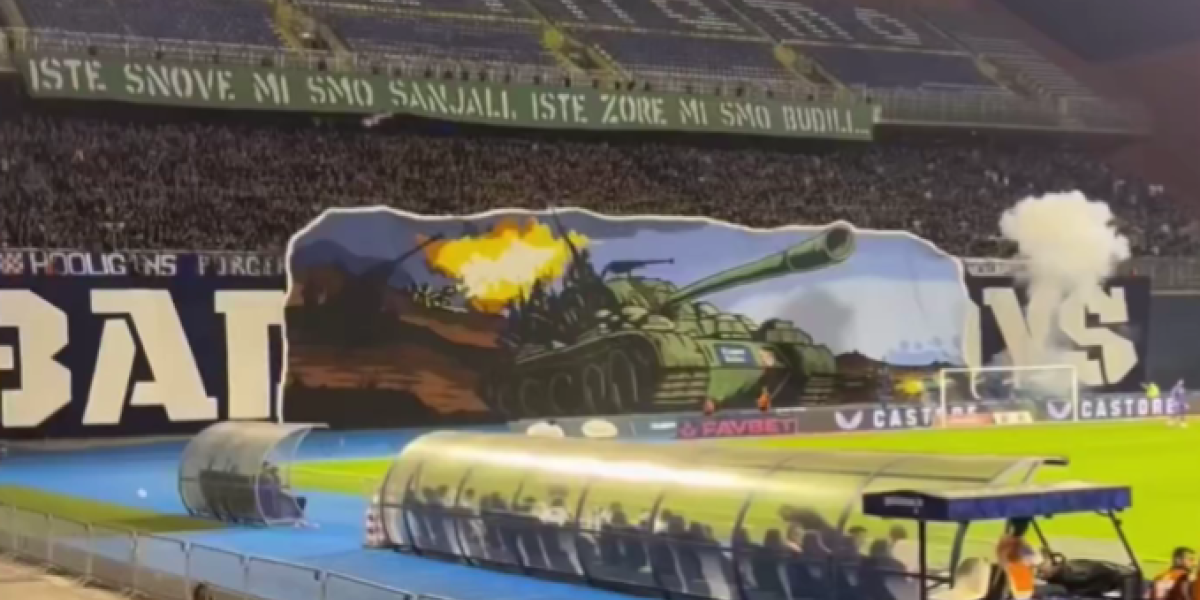 Skandal na "Maksimiru": Tenk i baklje u "čast Oluje" – Dinamovi navijači slavili pogrom Srba (VIDEO)