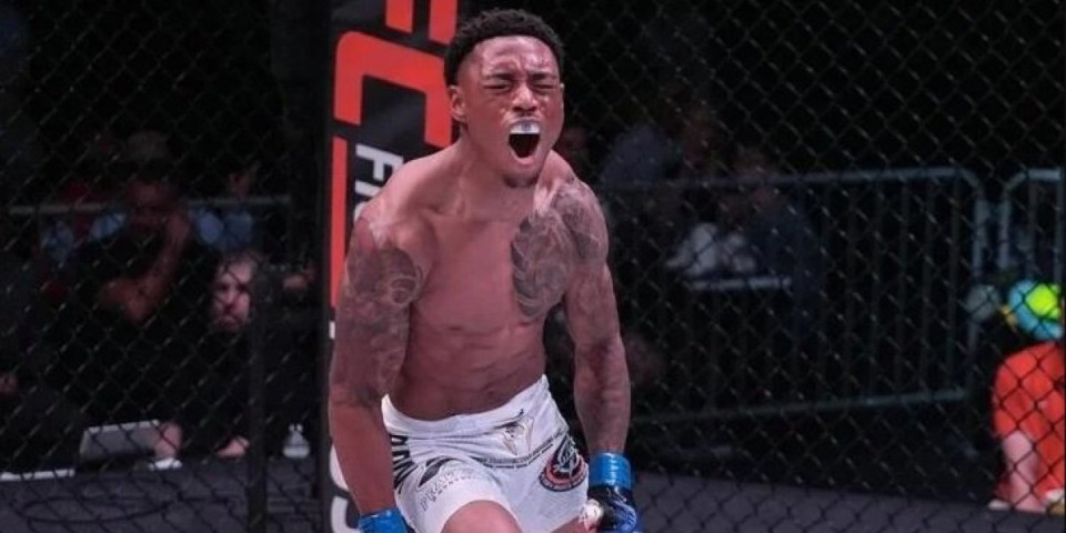 (VIDEO) Japancu protivnik umalo slomio vrat - strašan nokaut u oktagonu