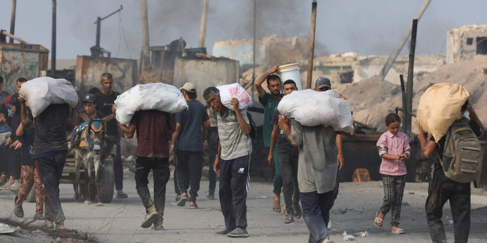 Spas za civile: Kamioni iz Emirata stigli u Gazu