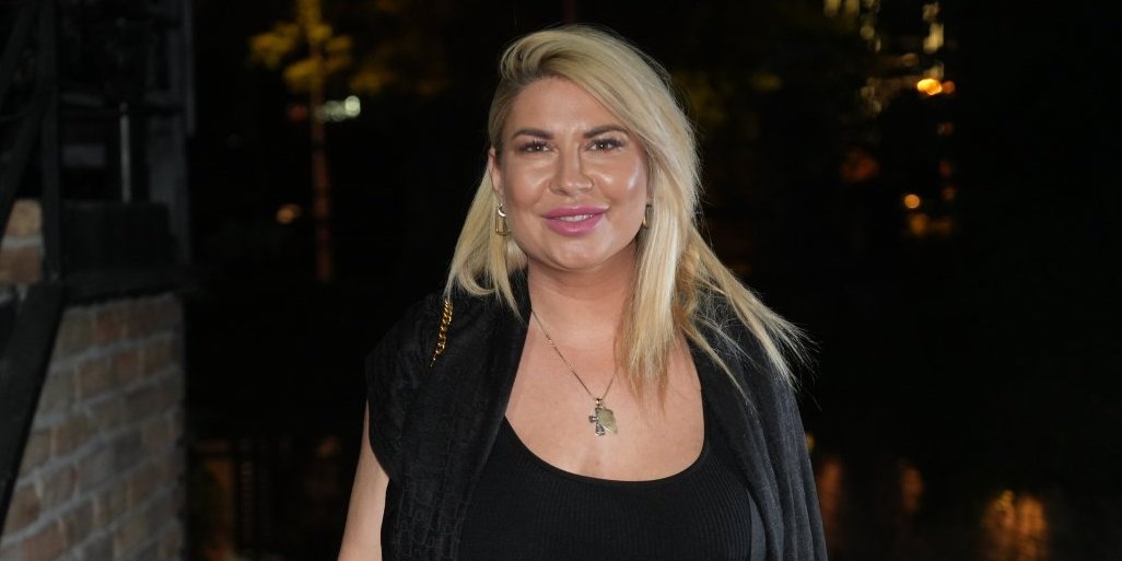 Dea Đurđević na nestvarnoj lokaciji: Evo gde letuje poznata voditeljka (FOTO)