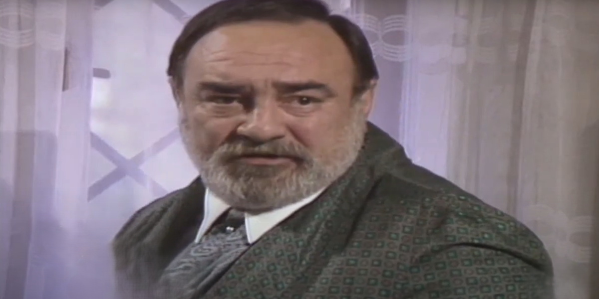 "Evo, učim rak da puši": Bata Stojković iz bolnice odlazio u pozorište i glumio