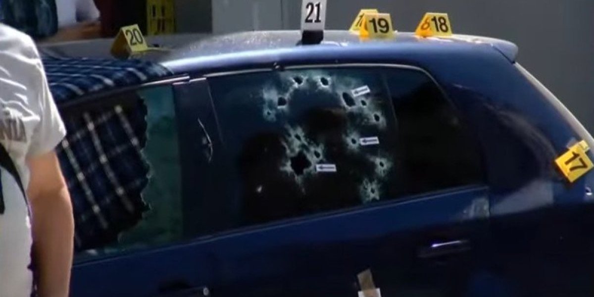 Rupe od metak ana vozilu 