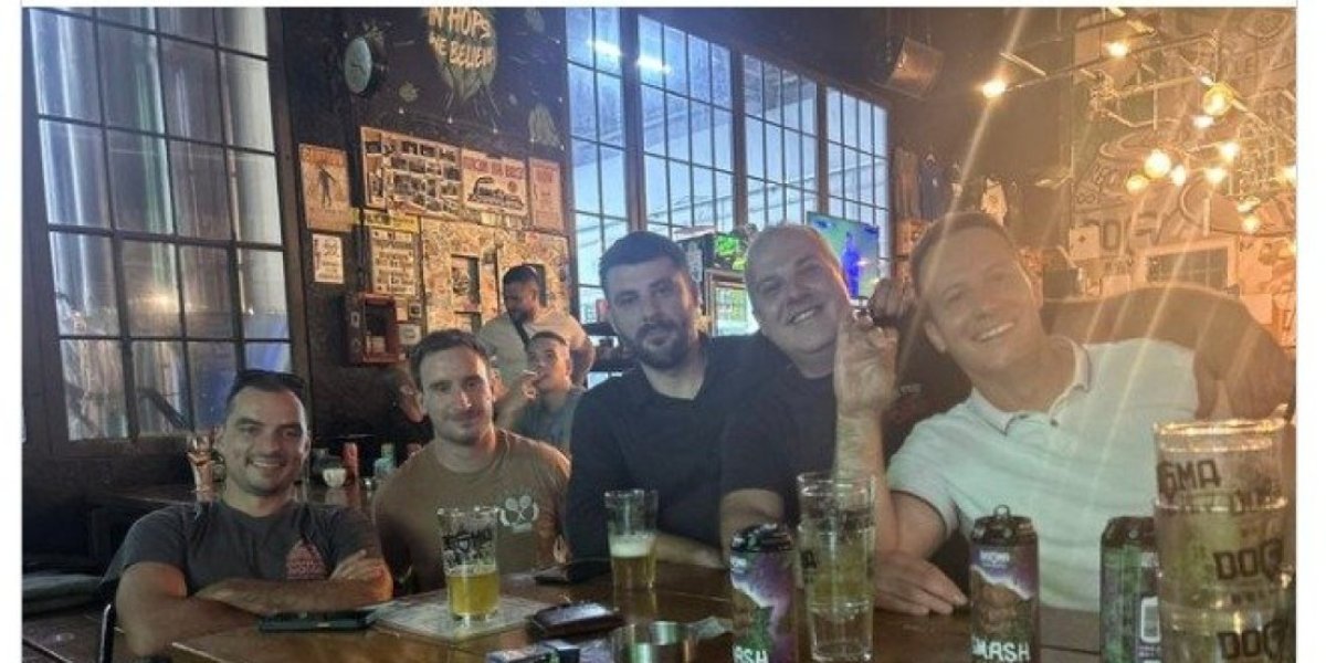 "Sude mu...": Kraljevački blokaderi bez imalo srama citiraju tekst ustaške pesme (FOTO)