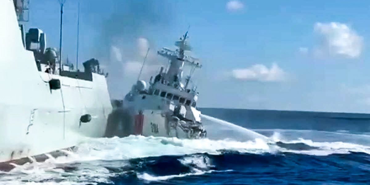 (VIDEO) Šok za Peking: Žestok okršaj Kineza i Filipinaca se katastrofalno završio - kineska vojska ovo nije smela da dopusti