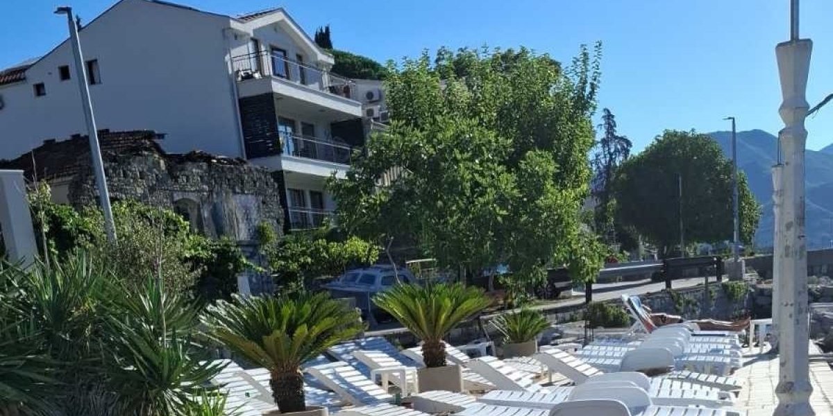 Pevač planira da proda luksuznu vilu za dva miliona evra - Ovde će dočekati starost