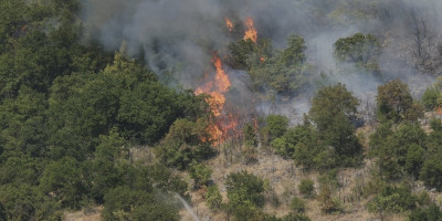 Vojnik Crne Gore stradao je, dok je drugi teško povređen u prevrtanju vojne cisterne sa vodom u rejonu Kuča.