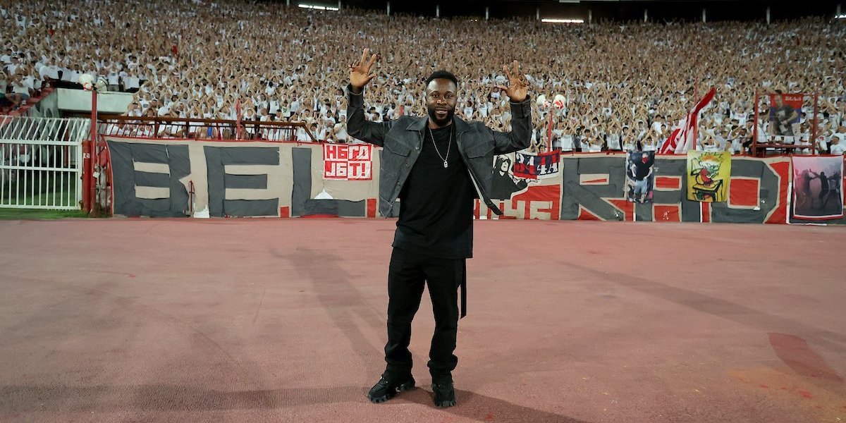 Ljubav koja traje večno: Puna "Marakana" skandirala Kangi (VIDEO)