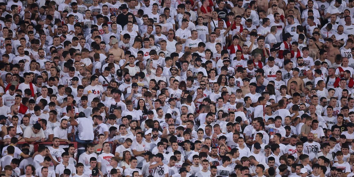 Krcata "Marakana" dočekala Poljake: Spektakularna koreografija "delija" (FOTO)