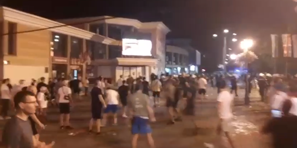 Divljaci blokaderi naoružani palicama: Huligansku akciju u Vrbasu predvode Brković i Pogačar (VIDEO)