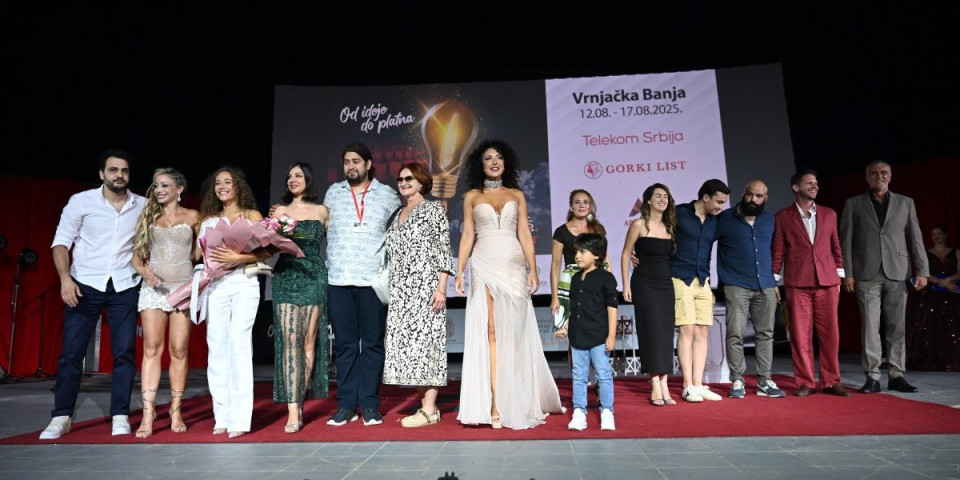Dodelom nagrade "Zlatno pero Gordana Mihića" i vatrometom otvoren 49. Festival filmskog scenarija u Vrnjačkoj Banji (FOTO/VIDEO)