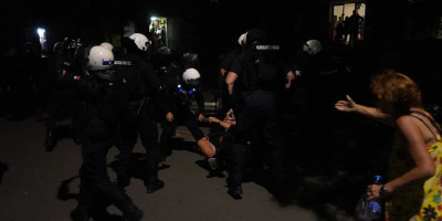 Čitava Srbija i dalje je šokirana onim što su blokaderi teroristi prethodne noći radili širom gradova naše zemlje, ostavljajući za sobom pustoš, teško ranjene, krv i haos kakav je teško opisati.