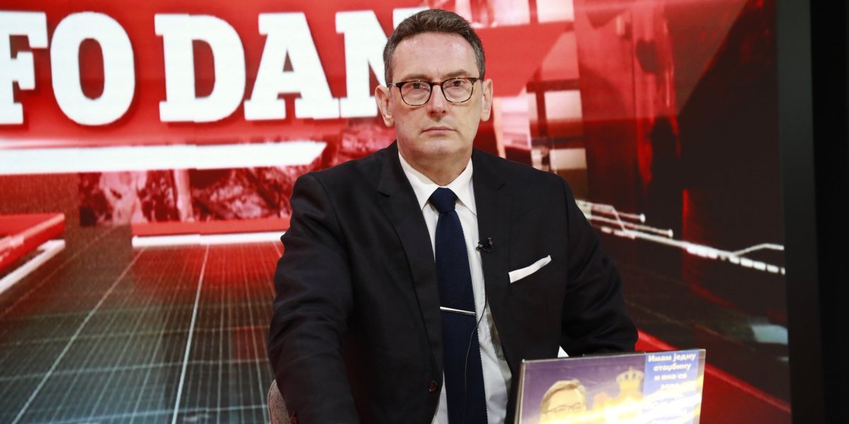 "Plan blokadera - konačno rešenje": Nebojša Bakarec upozorio - Upadljiva je sličnost onoga što je radio Hitler i ovoga što rade nasilnici u Srbiji