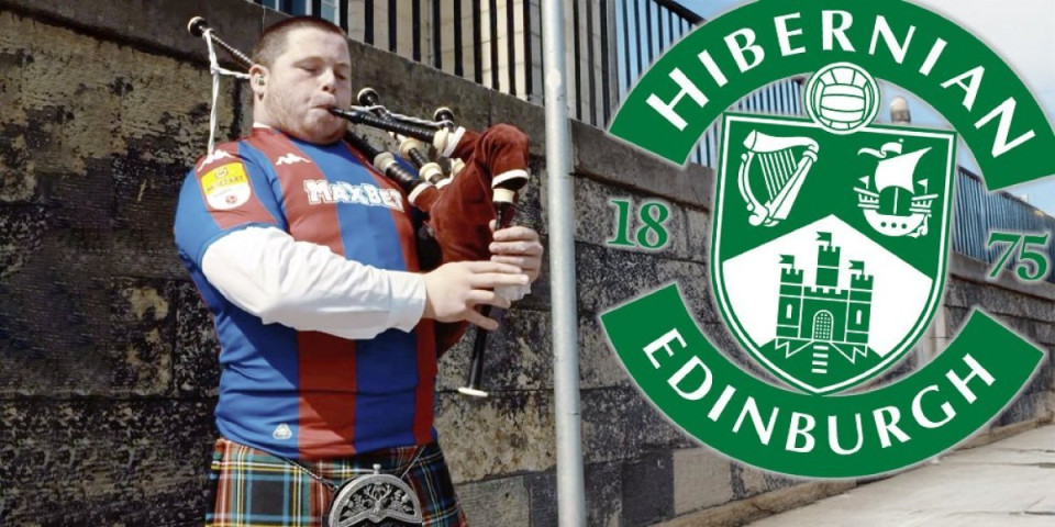 Škoti, kapa dole: Navijač Hibernijana u dresu Partizana i sa gajdama dočekao crno-bele (VIDEO)