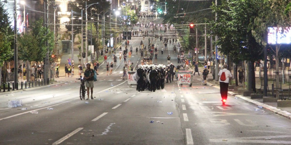 Pukla ljubav između blokadera i Šolakovaca: Nasilnici priznali nasilje, N1 u panici - brani gazdu