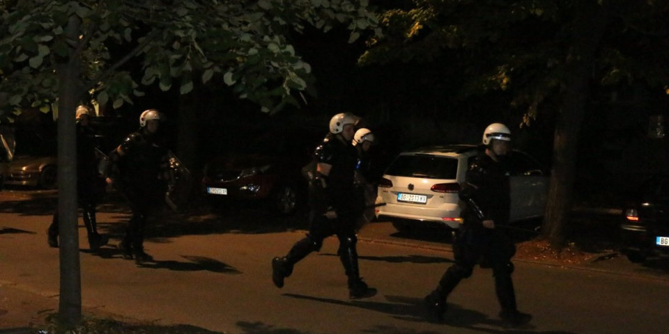 Policijska uprava u Novom Sadu demantovala maliciozne tekstove opozicionih medija!