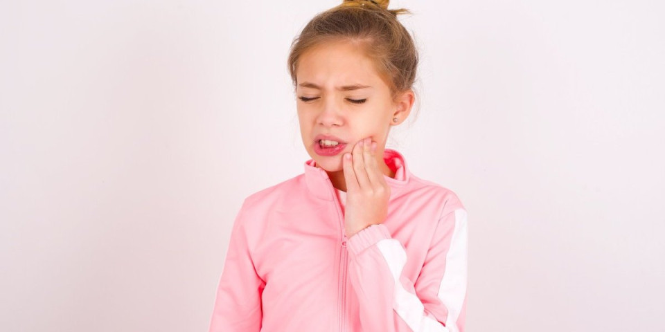 Iza zubobolje se krila opasna infekcija: Bakterija ugozila život devojčici (6) - Lekari u šoku