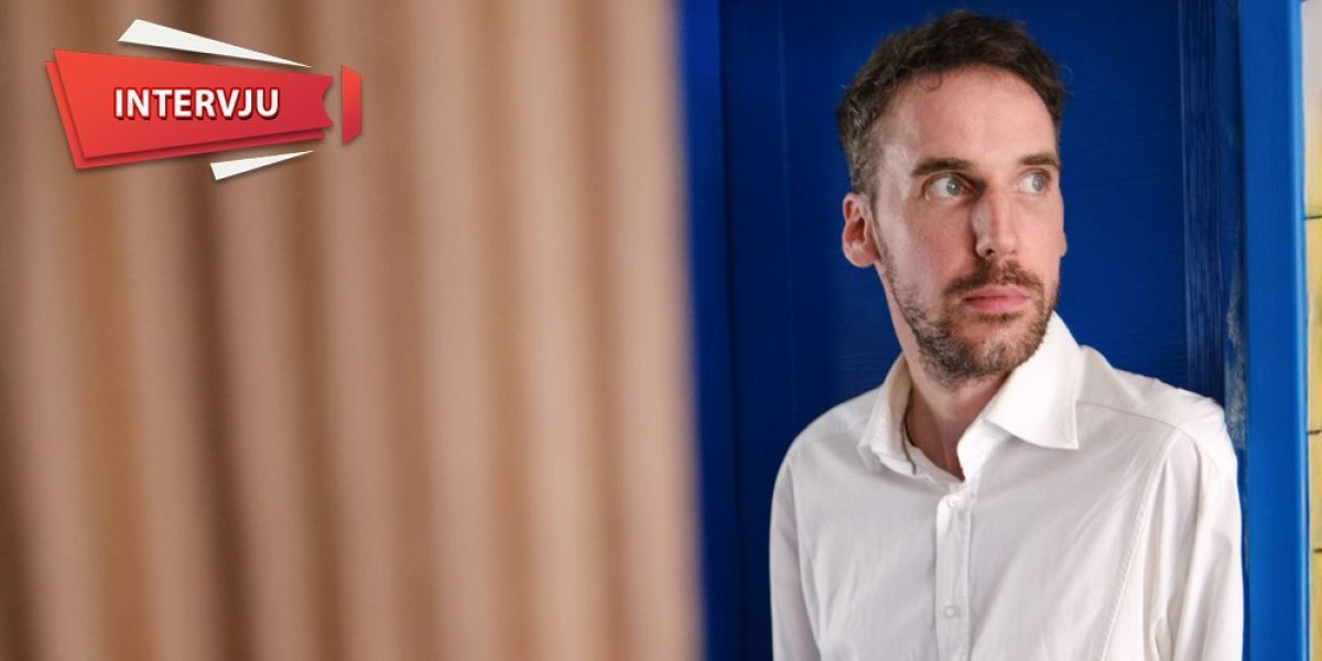 "Umetnici ne treba da se bave politikom": Reditelj Hadži Aleksandar Đurović: "Gest Ljubiše Samardžića nikada neću zaboraviti"