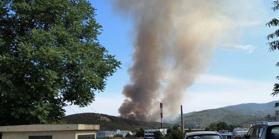 Požari u Topličkom okrugu: Vatrena stihija na oko 10 lokacija (FOTO)