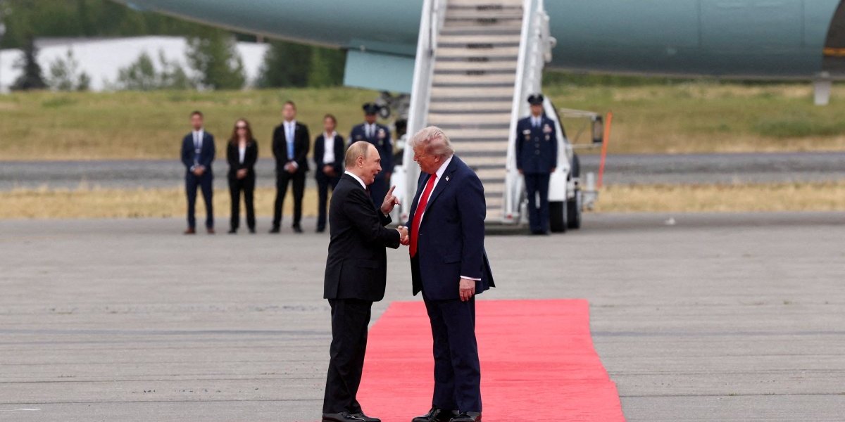 Ukrajinci besni zbog sastanka! Padaju uvrede i prozivke na sve strane na račun Trampa i Putina...