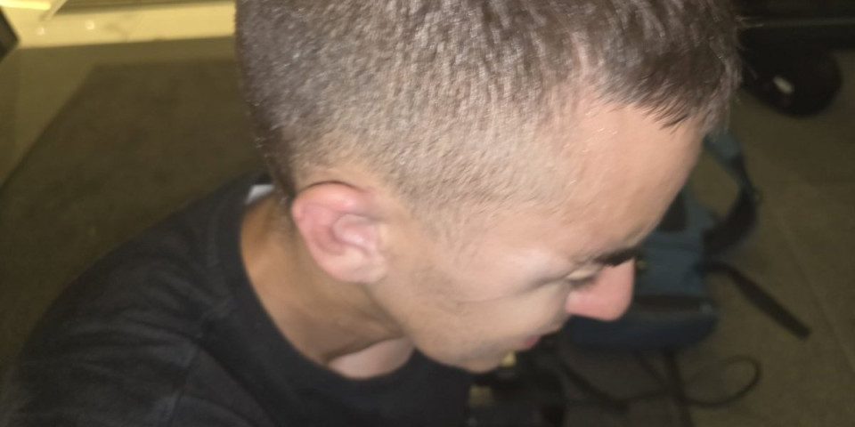 Napadnuta ekipa Informera u Novom Sadu: Blokaderi snimatelju povredili oko i glavu - hitno primljen u Urgentni centar! (FOTO/VIDEO)