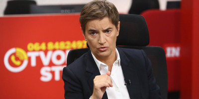 Predsednica Skupštine Srbije Ana Brnabić izjavila je danas da su blokaderi poslednjih dana pokazali da im je cilj nasilno preuzimanje vlasti i potpuno zaustavljanje Srbije i istakla da će se država boriti da od najgorih sačuva Srbiju i njen ustavni poredak.