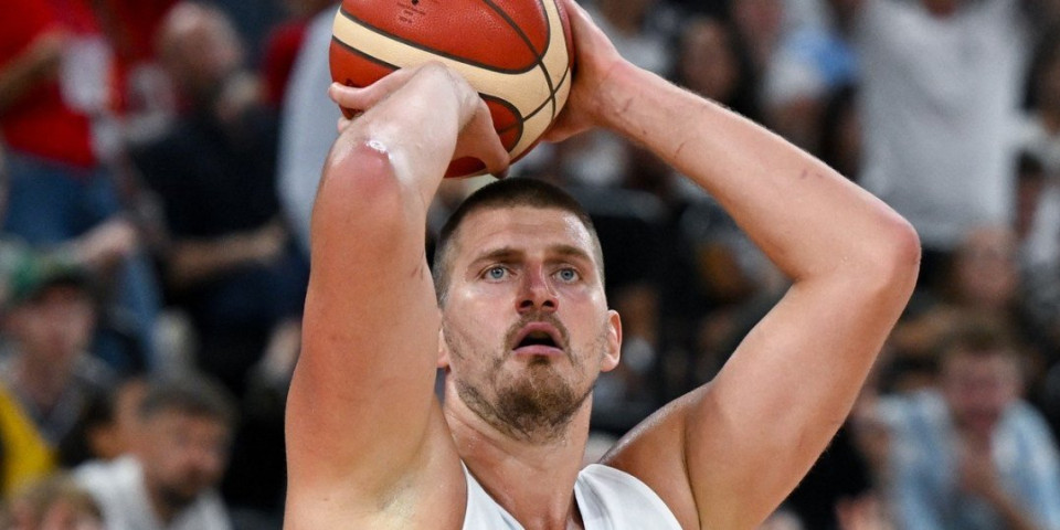 (VIDEO) Ludnica na tribinama, Jokić u centru pažnje: Nikola je ovo definitivno zaslužio