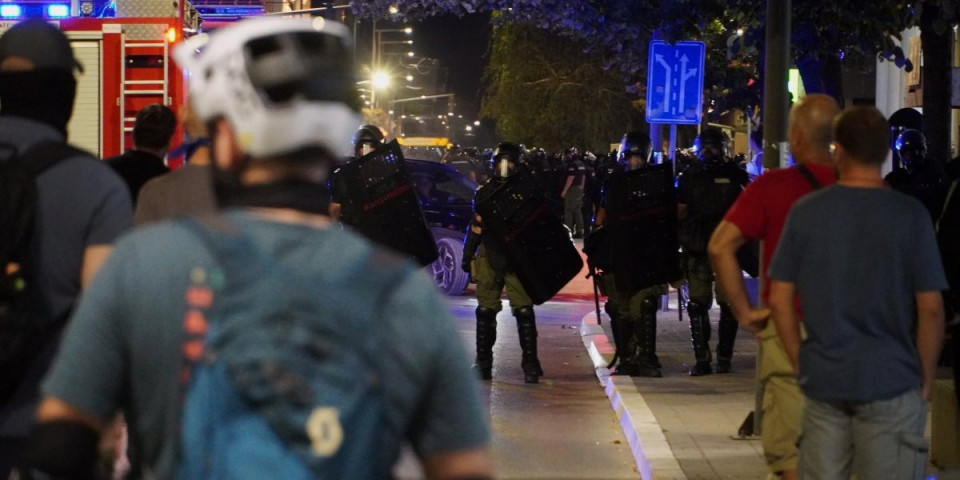 Blokaderi se spremaju da "podgreju" najjeziviju laž: Evo zašto je sledeći protest zakazan baš za 14. februar i to u Valjevu